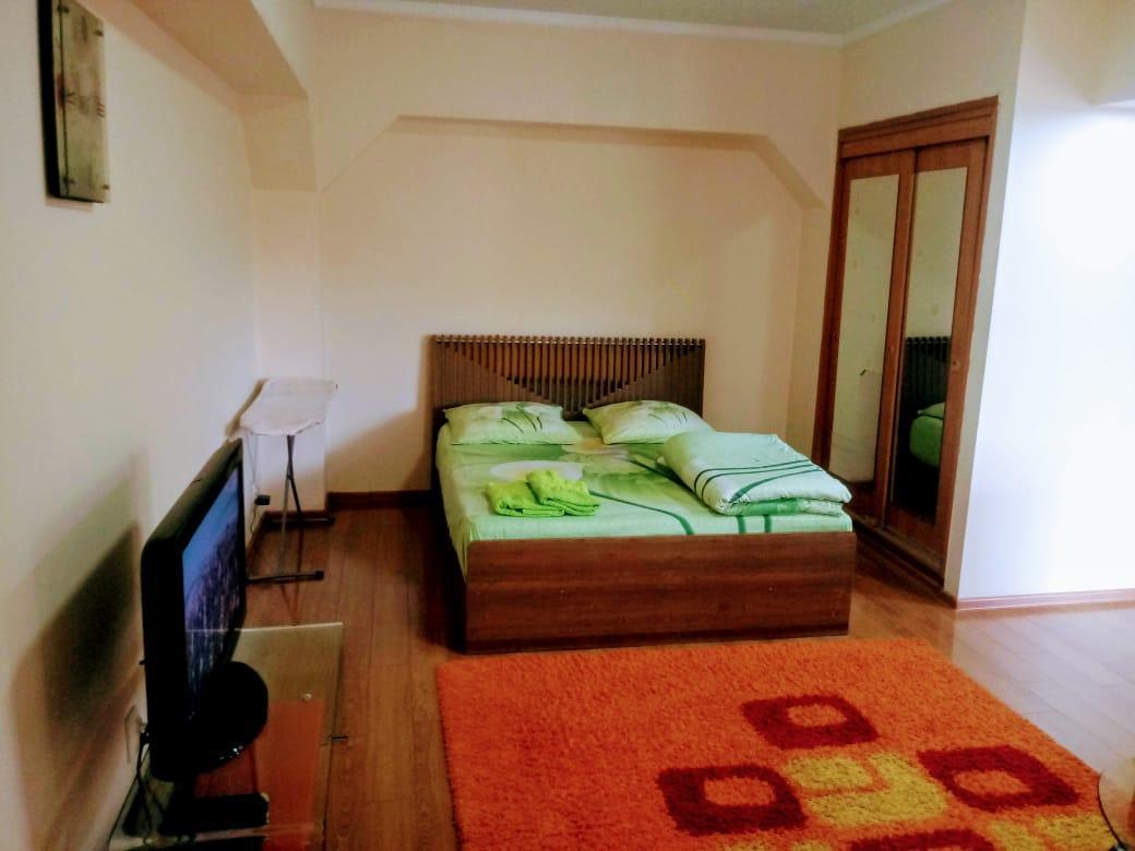 Flat Apartment Almaty Ngoại thất bức ảnh